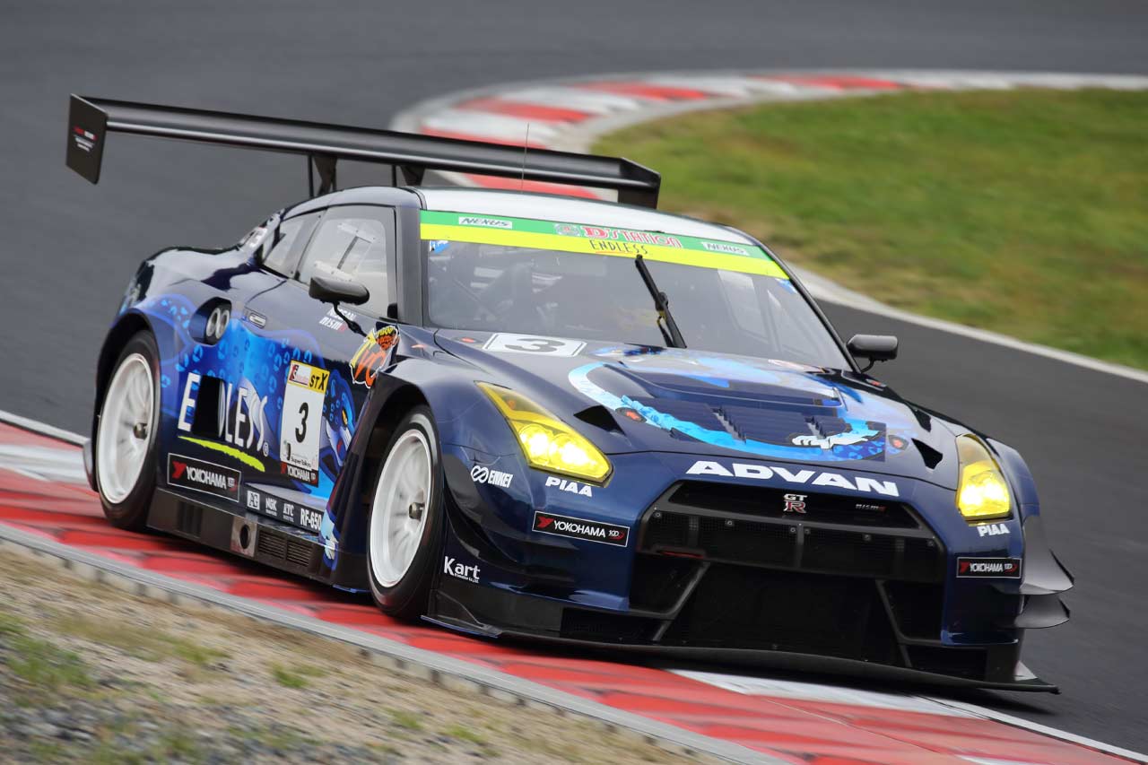 3号車ENDLESS ADVAN GT-R