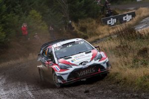 ヤリ-マティ・ラトバラ(トヨタ・ヤリスWRC)