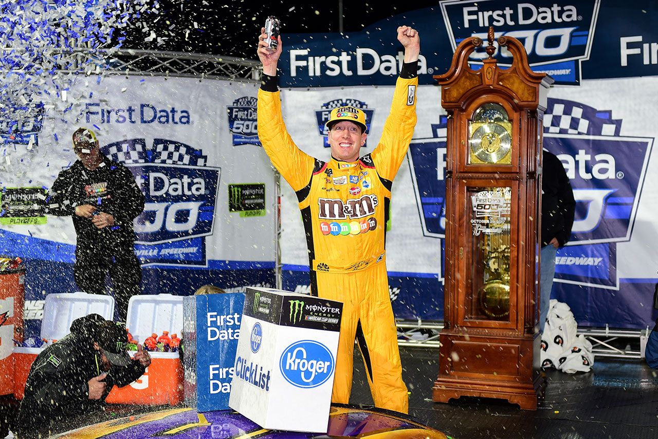 NASCAR第33戦を制したカイル・ブッシュ（トヨタ・カムリ）