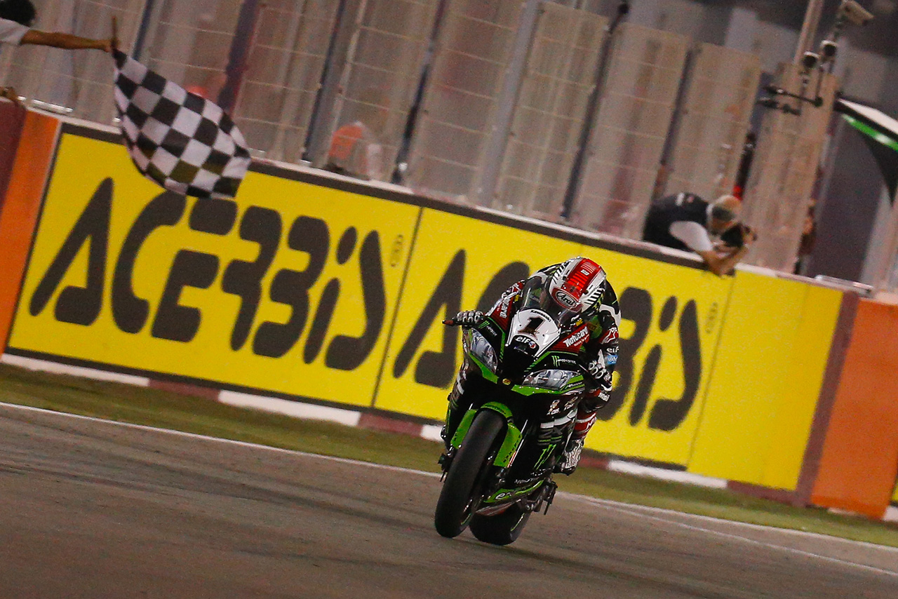 最終戦のレース2を制したジョナサン・レイ（カワサキ）