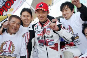 新チャンピオンに輝いた高橋巧（MuSASHi RT HARC-PRO. Honda）