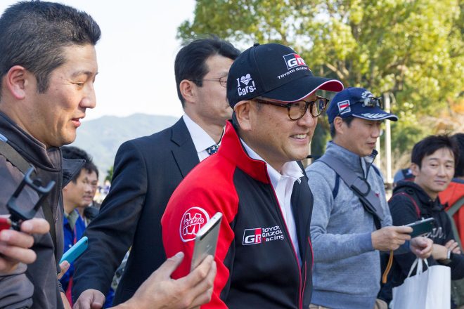サービスパークが設けられた新城総合公園には“モリゾー”ことトヨタ自動車の豊田章男社長も登場