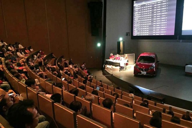 NISSAN MotorSports LIVE with Pit-FMの様子