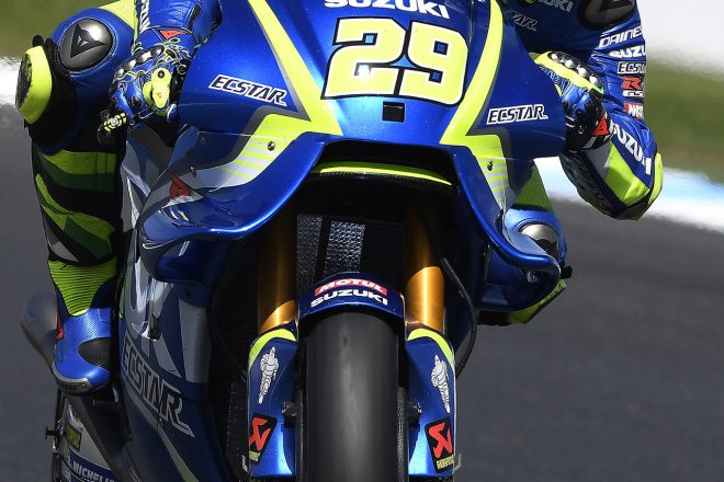 スズキの空力カウル