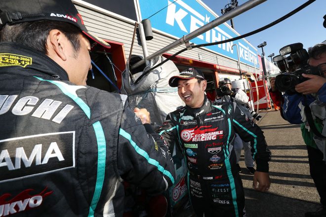 自身初のスーパーGTポールポジションを手にした片岡龍也