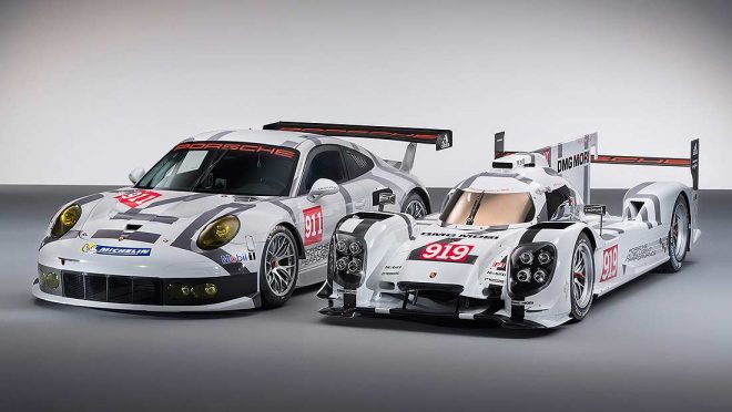 ジュネーブ・モーターショーで公開されたポルシェ911 RSRとポルシェ919ハイブリッド