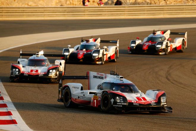 レース序盤はワン・ツー体制を築いてレースをリードした2台のポルシェ919ハイブリッド