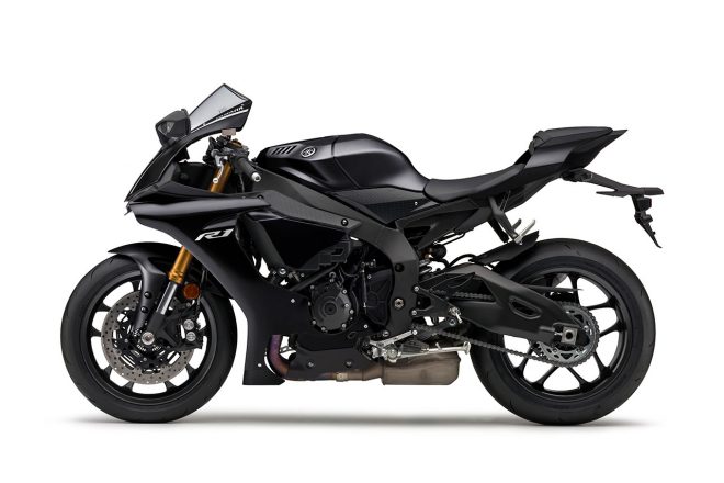 YZF-R1レースベース車