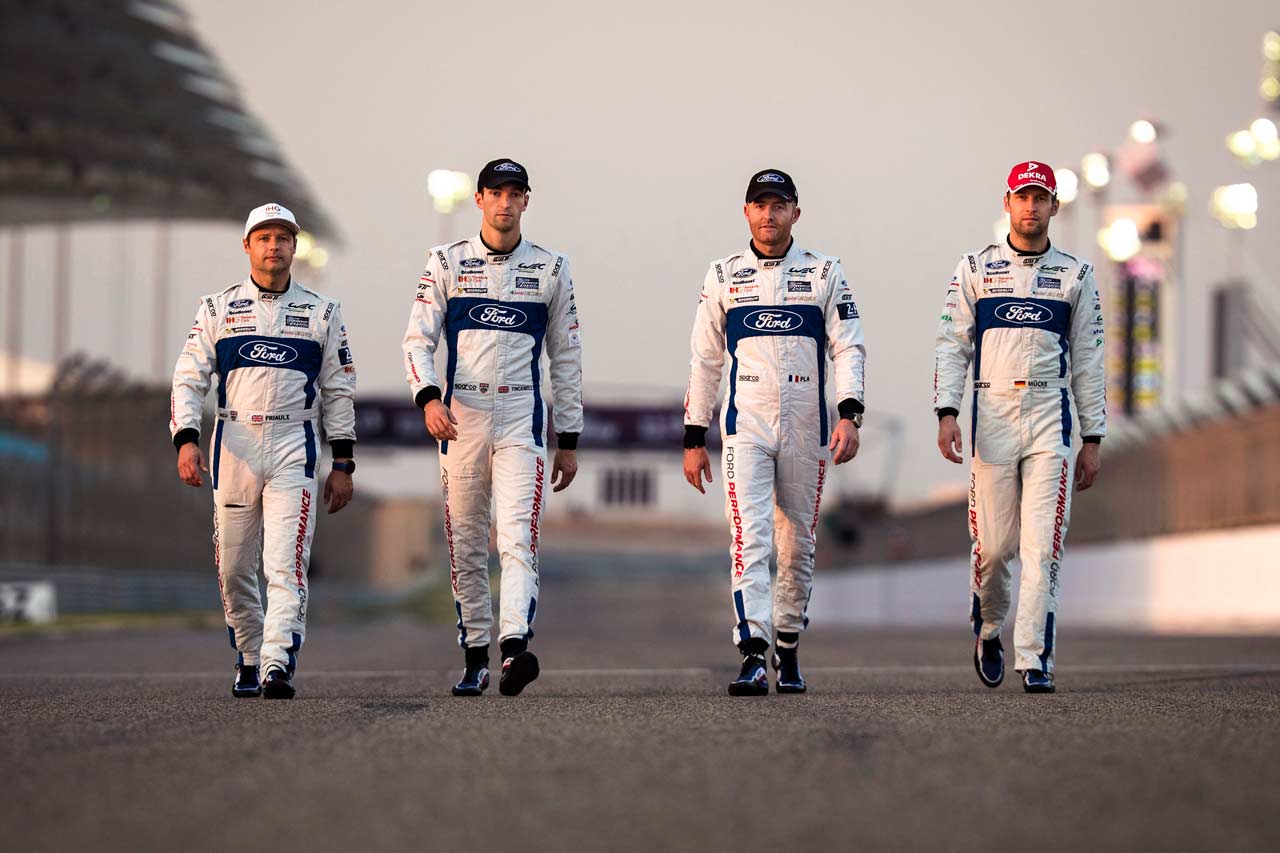 フォードGTを駆る4名のドライバー。左からアンディ・プリオール、ハリー・ティンクネル、オリビエ・プラ、ステファン・ミュッケ