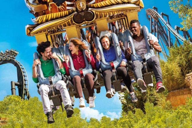 ジェットコースターやバーチャルリアリティ施設などの建設が予定されている