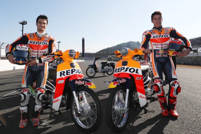 レプソルカラーのスーパーカブでも名勝負を繰り広げたマルケスとペドロサ