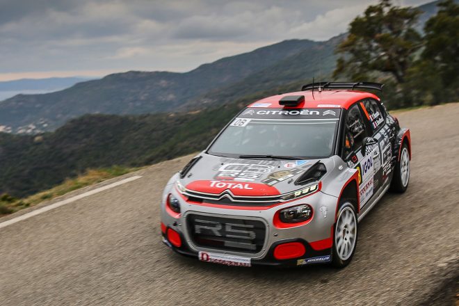 ラリー・デュ・バールでゼロカーを務めたシトロエンC3 R5