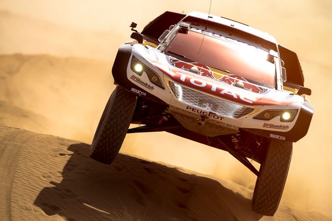 2018年のダカールラリーに参戦するプジョー3008DKR Maxi