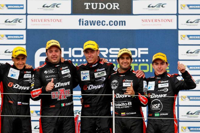 2015年にG-ドライブ・レーシングからWECに参戦したグスタボ・ヤカマン（右からふたり目）