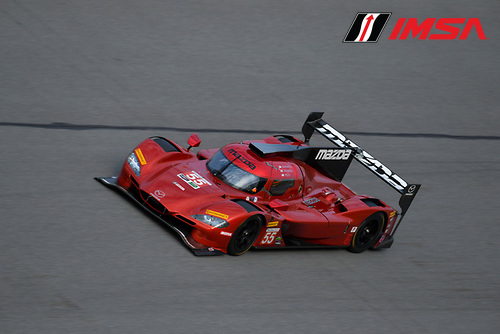 参戦2年目となる55号車マツダRT24-P