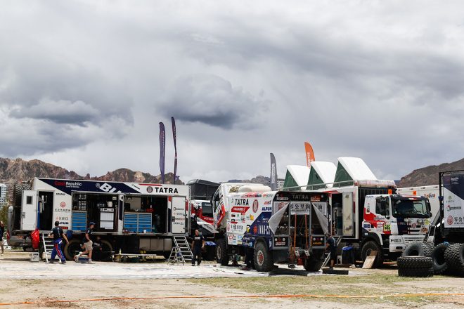 2018年のダカールラリーは1月12日、走行が行われない休息日を迎えた