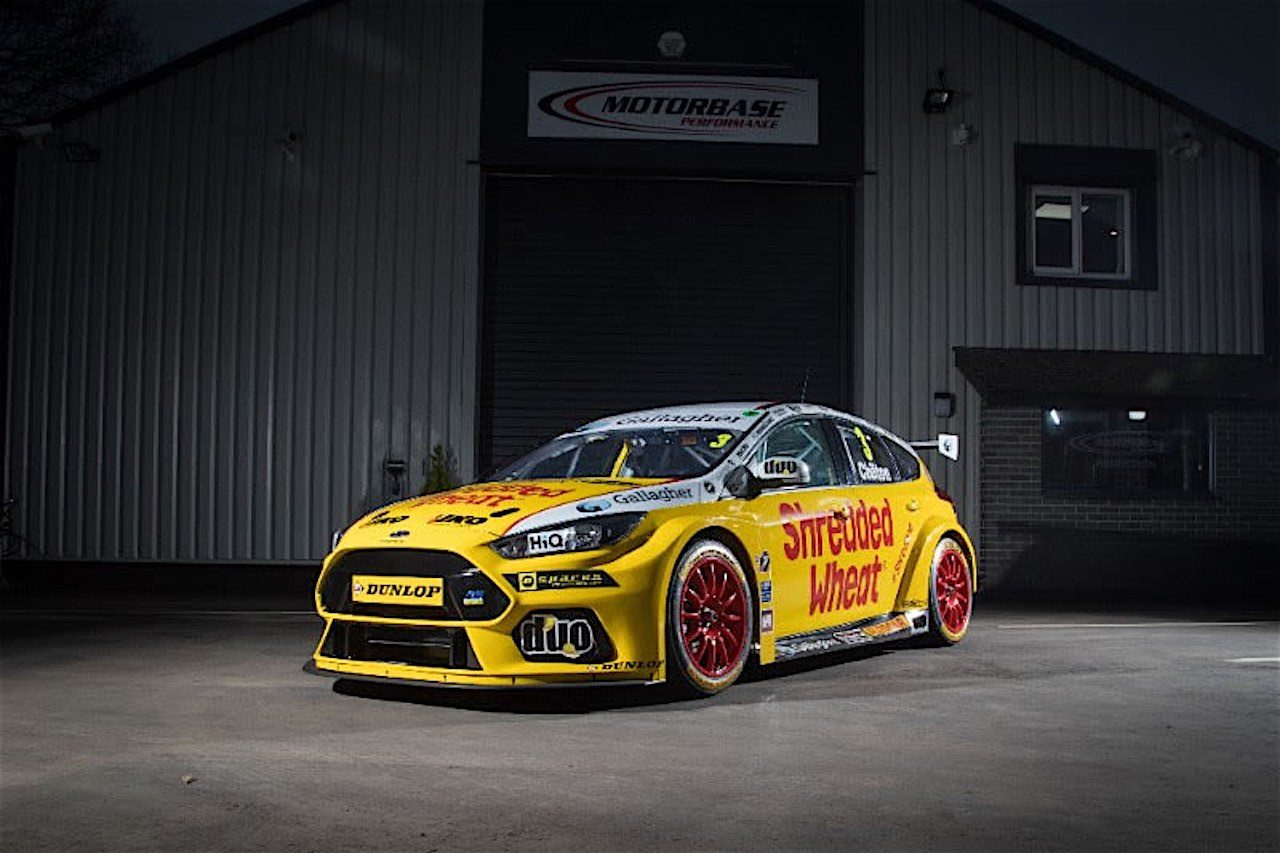 モーターベース パフォーマンスが18年シーズンに投入する フォード フォーカスrs Btcc モーターベース 新型 フォード フォーカスrs を披露 新王者らも体制確定の画像 写真 1 Autosport Web