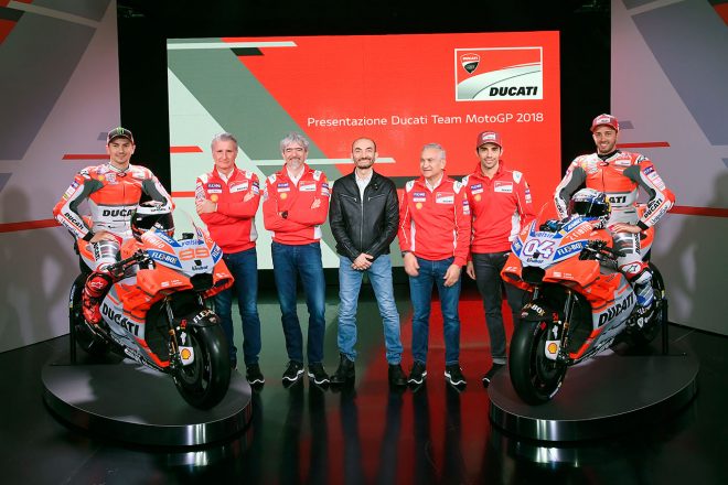 1月15日に行われた体制発表の様子