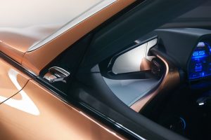 デトロイトモーターショーで公開されたLexus LF-1 Limitless