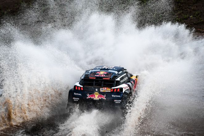 カルロス・サインツ（プジョー3008DKR Maxi）