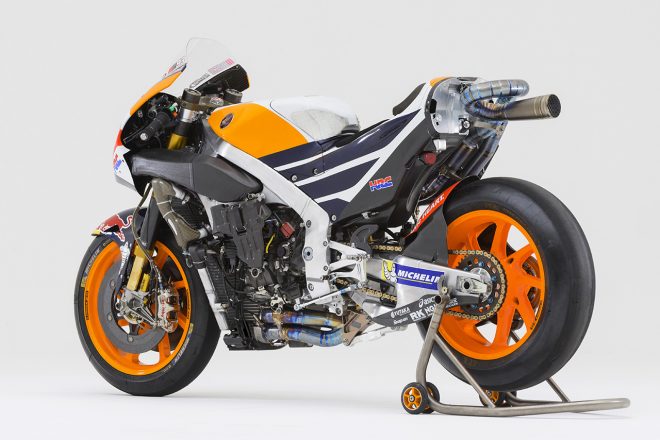 ホンダRC213V リヤサイドビュー（左、カウルなし）