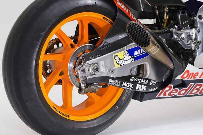 ホンダRC213V スイングアーム（右）