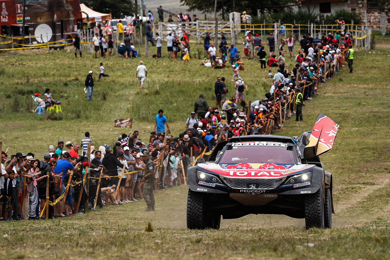 カルロス・サインツ（プジョー3008DKR Maxi）