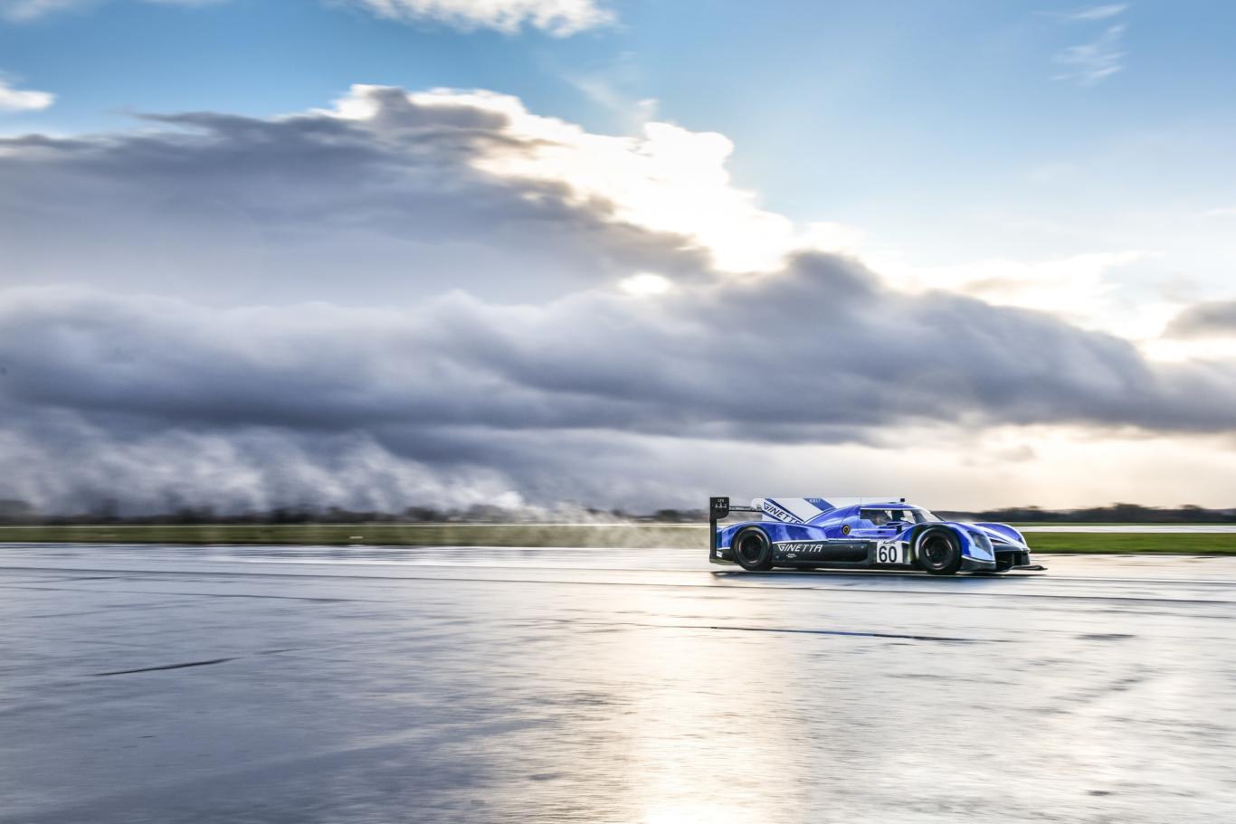 直線テストに臨んだジネッタG60-LT-P1