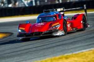 オリバー・ジャービス/トリスタン・ヌネス/レネ・ラストが駆る77号車マツダ