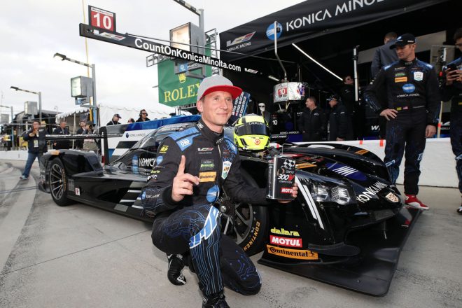 10号車キャデラックDPi-V.Rはランガー・バン・デル・ザンデのラストアタックで、アキュラDPiを逆転しポールポジションを獲得した。