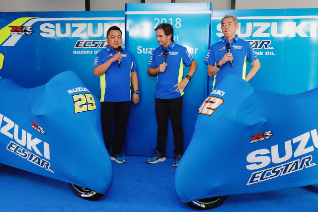 河内健テクニカルマネージャー（左）