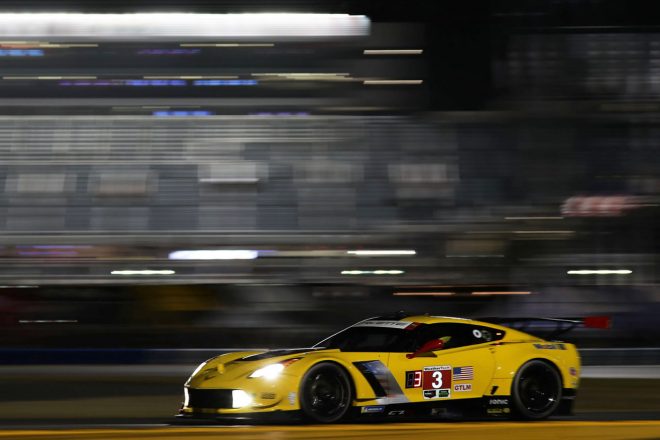 フォード勢の後塵を拝したコルベット勢は3号車コルベットC7.Rがクラス3位、4号車コルベットが同4位となった。