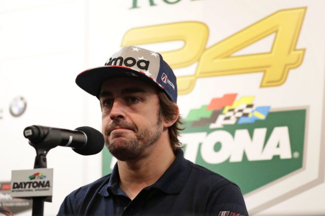 「走っている間は楽しかったし、多くの貴重な経験ができた」と語ったアロンソ