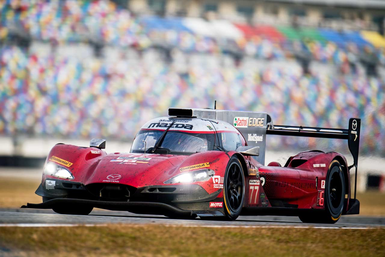 電気系トラブルでリタイアを喫した77号車マツダRT24-P DPi