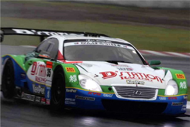 脇阪「リタイアという結果に申し訳なく思う」 | autosport web