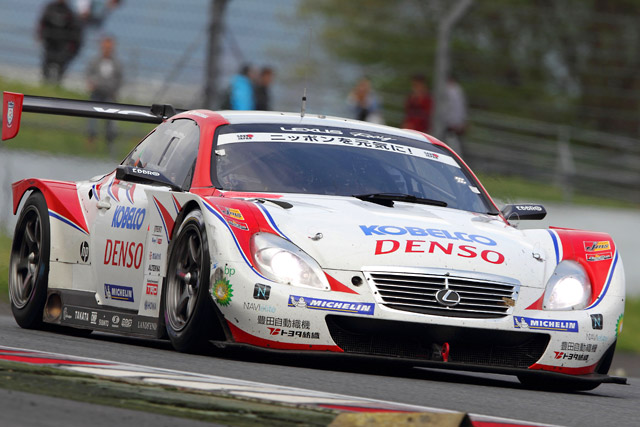 レクサスSC430、富士の逆転勝利で開幕2連勝 | autosport web