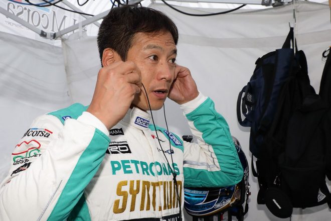 2018年は飯田章がチーム監督としてSYNTIUM LMcorsa RC F GT3の指揮を執る