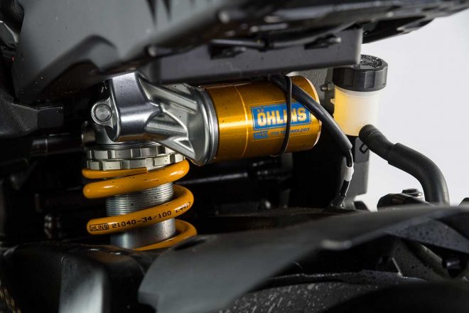 オーリンズ製リヤサスペンション