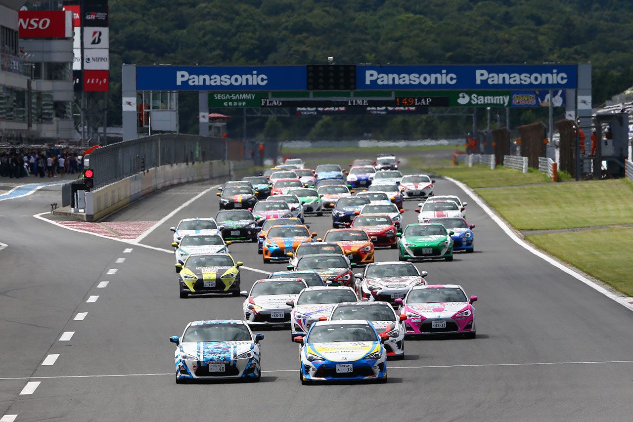 トヨタは86／BRZ RaceやNetz Cup Vitz Race、ラリーチャレンジを通じて参加型モータースポーツ活動を行っていく