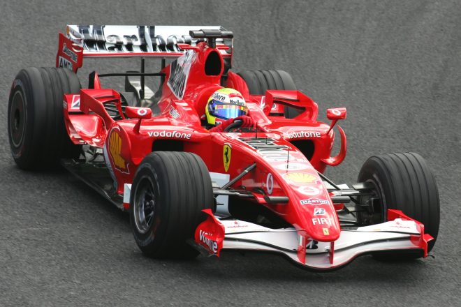 フェリペ・マッサのドライブで2006年の日本GP 2位となったフェラーリ248F1