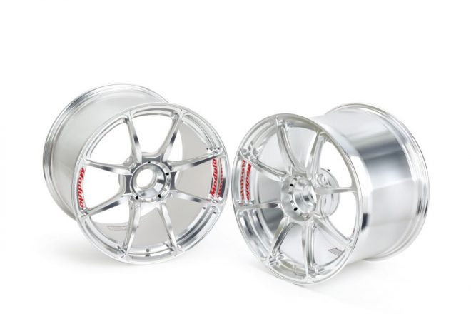 Honda AccessがNSX GT3マシン専用に新開発した『Modulo』レーシングホイール