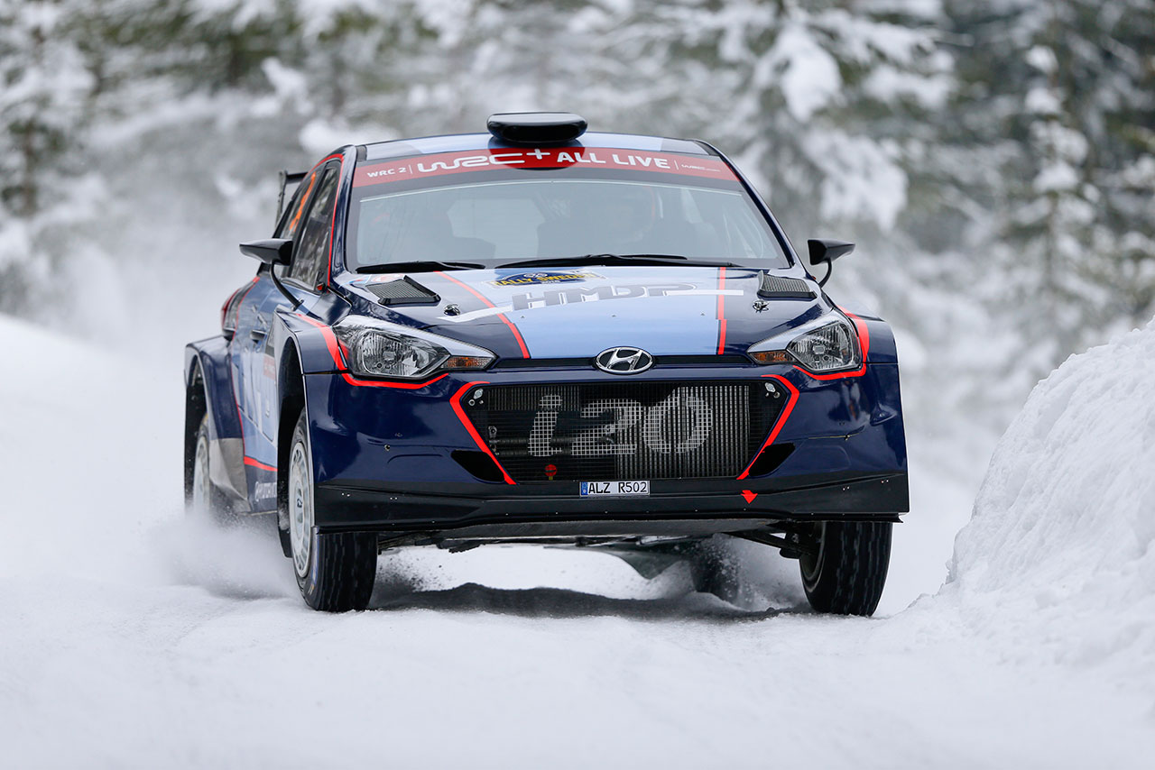 ヒュンダイの若手育成プログラム支配下のヤリ・フッツネン（ヒュンダイi20 R5）