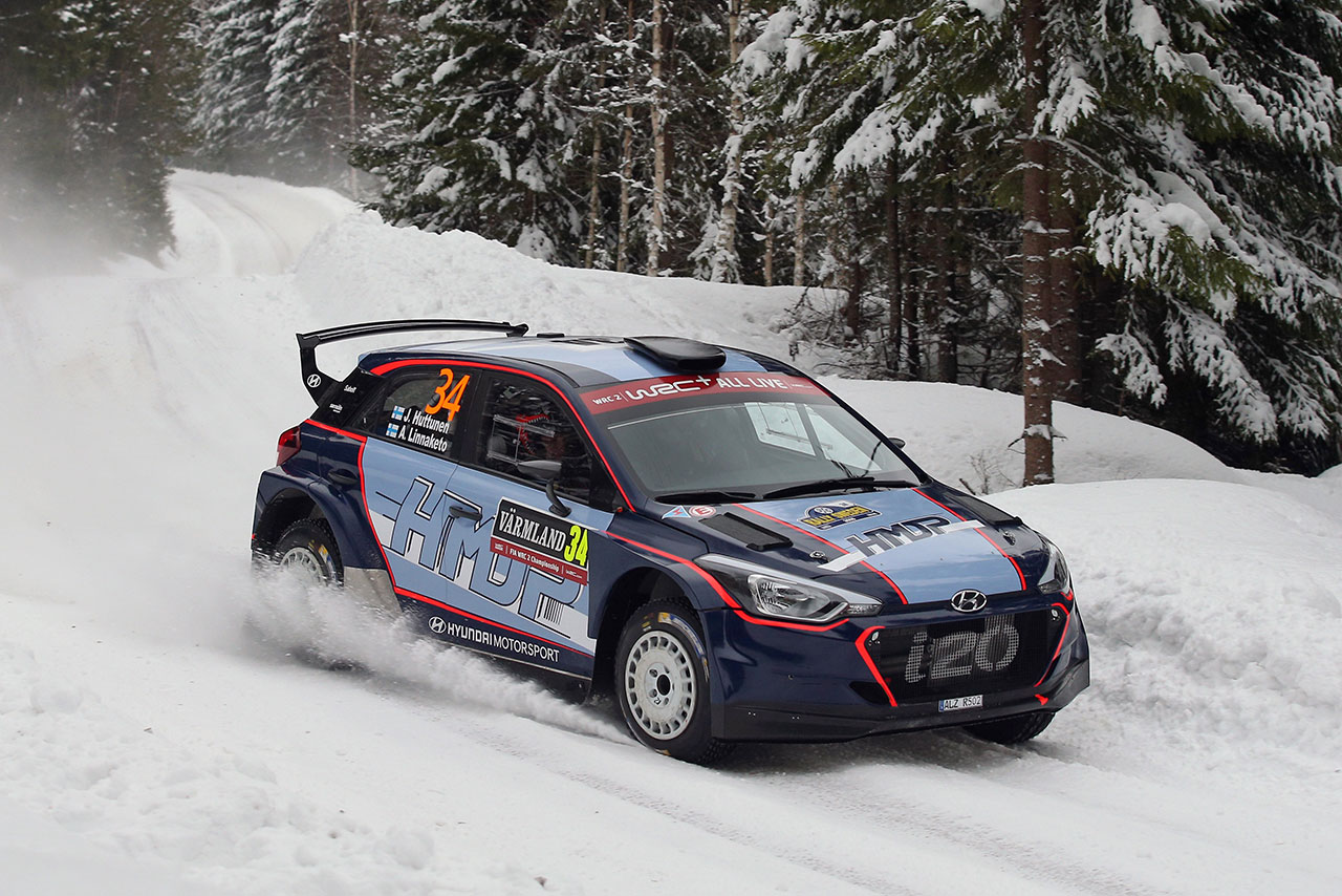 ヒュンダイの若手育成プログラム支配下のヤリ・フッツネン（ヒュンダイi20 R5）