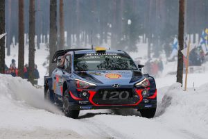 アンドレアス・ミケルセン(ヒュンダイi20クーペWRC)