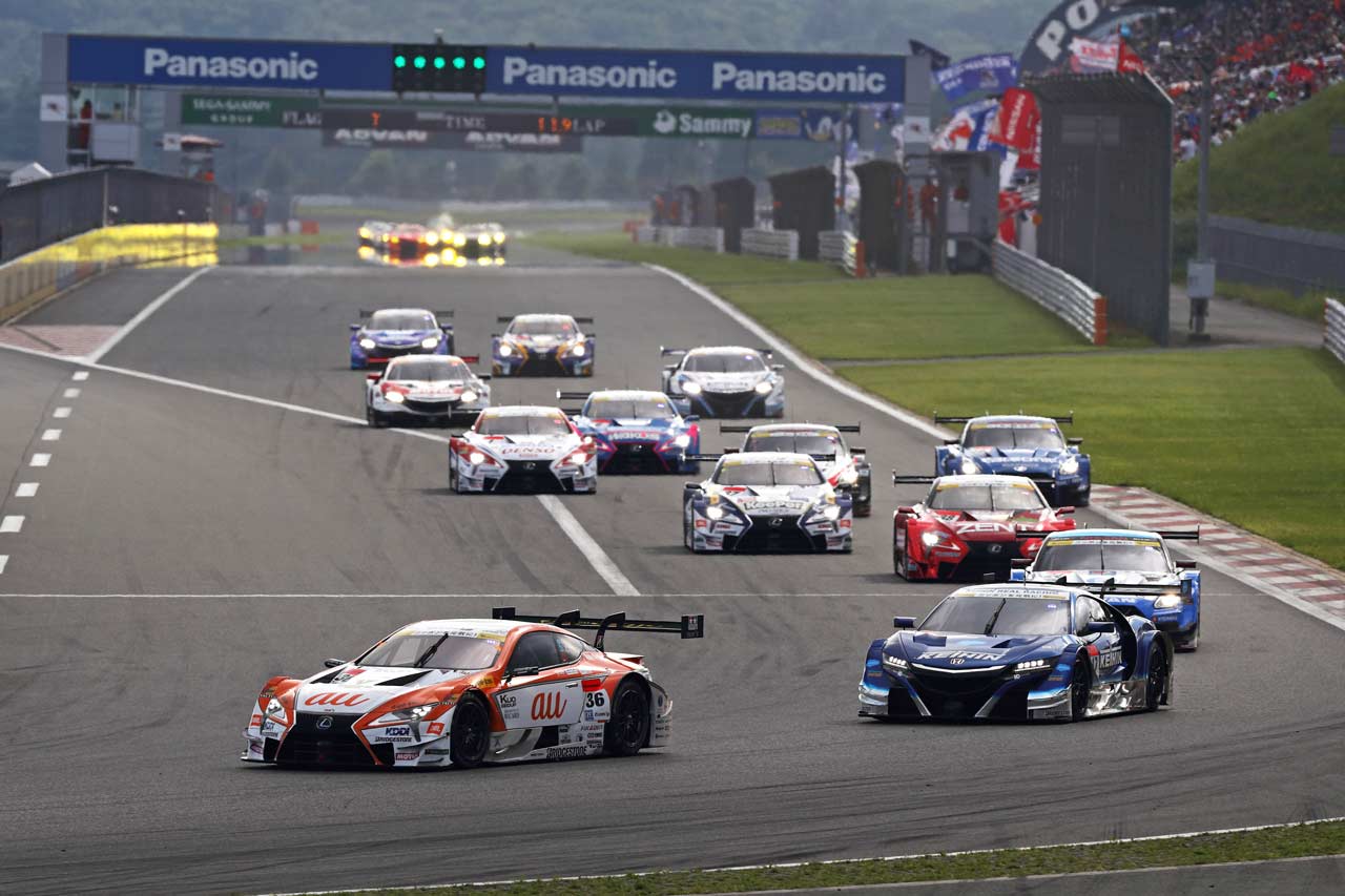 2017スーパーGT第5戦富士 スタートシーン