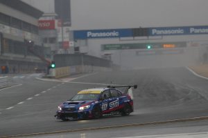 富士スピードウェイでシェイクダウンされたスバルWRX STI