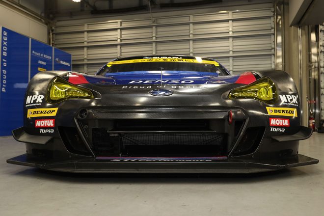 2018年シーズンに向けて、フロントフェンダーが新製された