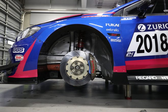 ニュル24時間を戦うWRX STIもブレーキにアップデートが施された