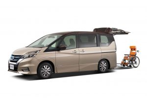 セレナ チェアキャブスロープタイプ e-POWER ハイウェイスター