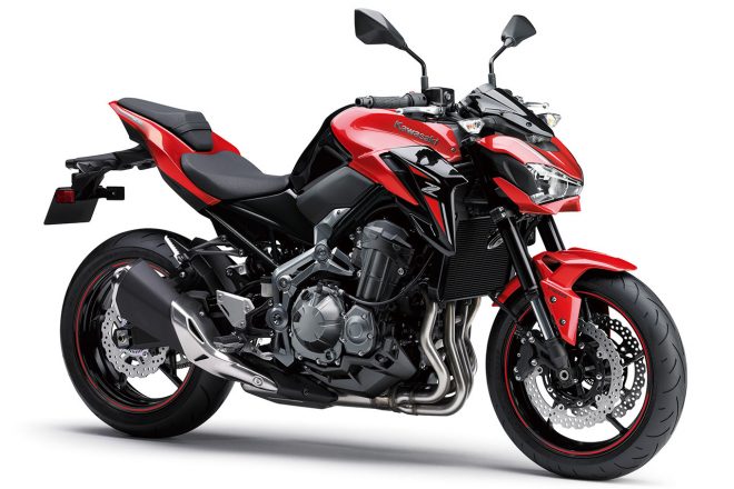 Z900／キャンディパーシモンレッド×メタリックスパークブラック